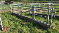 11' 10'' GATED FEED BARRIER