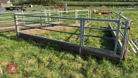 12' 1'' GATED FEED BARRIER