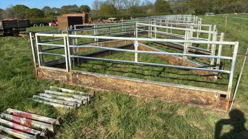 11' 11'' GATED FEED BARRIER