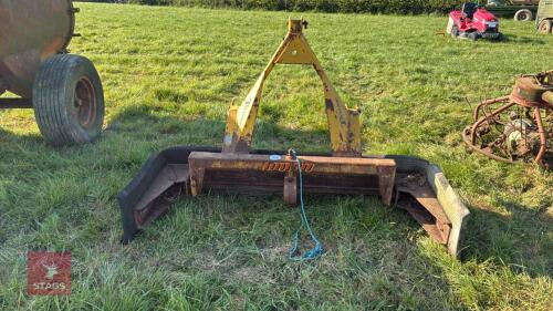TWOSE YARD SCRAPER