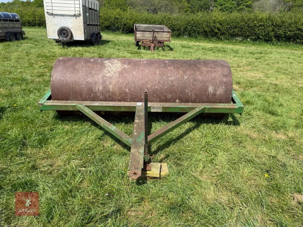 CROMPTON & WARDEN 8' BALLAST ROLLER