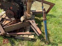 NUFFIELF 10/60 ENGINE & SPARES - 12