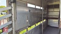 IFOR WILLIAMS TA-510G LIVESTOCK TRAILER - 18