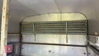 IFOR WILLIAMS TA-510G LIVESTOCK TRAILER - 20