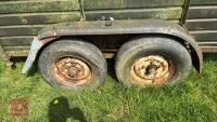 RACE HORSE TRAILER (S/R) - 8