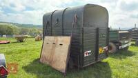 RACE HORSE TRAILER (S/R) - 16