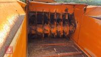 2010 LUCAS CASTOR 60R STRAW CHOPPER - 19