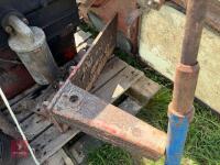 NUFFIELF 10/60 ENGINE & SPARES - 18