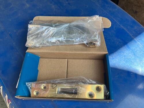 BRASS 5 LEVER DEADLOCK C/W 3 KEYS