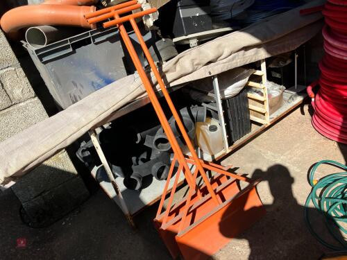 3 ORANGE SNOW SHOVELS