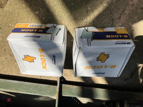 2 BOXES OF 100 B-LOCK GRIPPLES