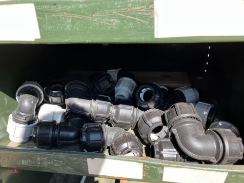 QTY OF 25MM ELBOWS