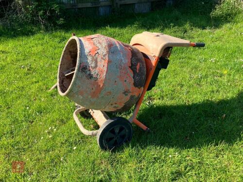 2005 BELLE MINIMIX 250 CEMENT MIXER