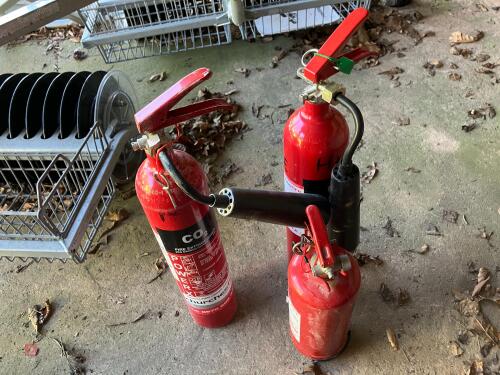 3 CO2 POWDER FIRE EXTINGUISHERS