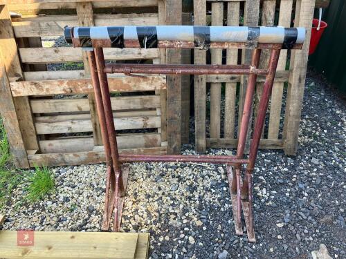 2 WORK TRESTLES