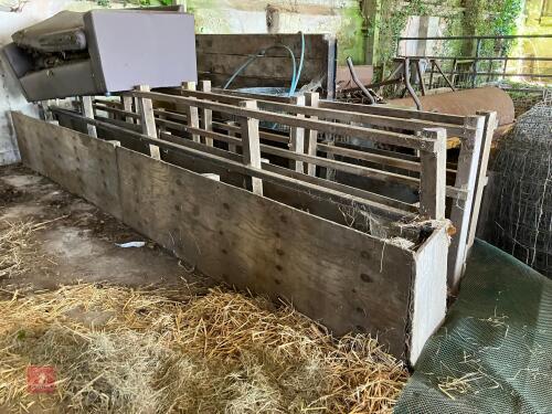 5 X 15' SHEEP FEED BARRIERS (3)