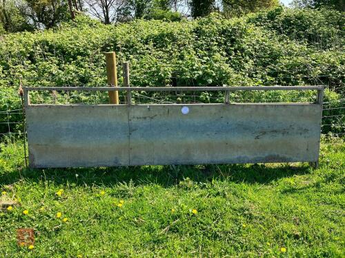 2 X 10' GALVANISED RACE HURDLES (15)