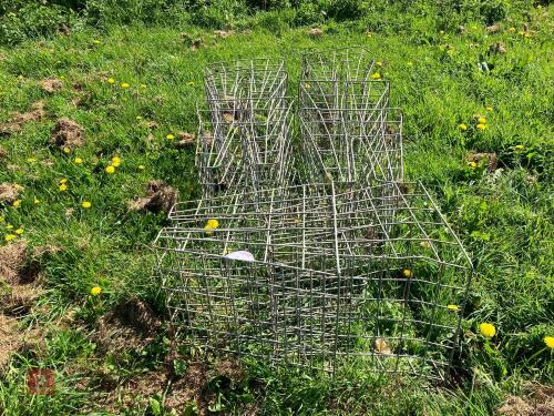 8 X HOOK-OVER HAY RACKS (24)