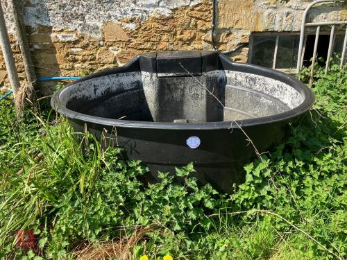 HIGH CAPACITY PLASTIC WATER TROUGH (33)