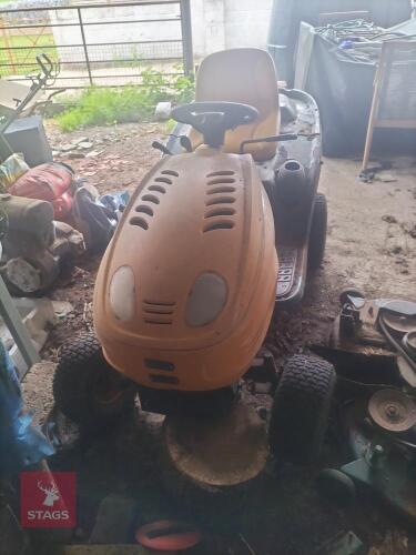 2005 YARDMAN HN5200 TRACTOR MOWER (S/R)