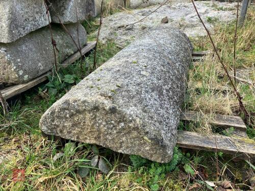 1.4M GRANITE WALL CAP