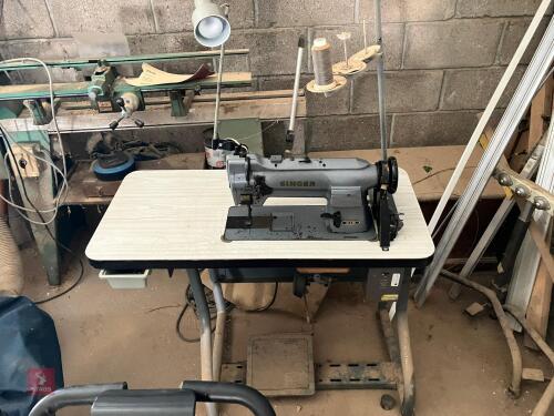 INDUSTRIAL SINGER SEWING MACHINE