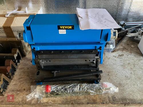 VEVOR 3 IN 1/30 METAL BENDER