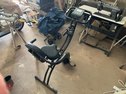 HOCOM EXERCISE BIKE