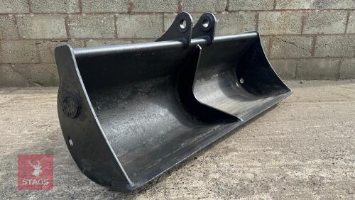 GEITH 5' GRADING/DITCHING BUCKET