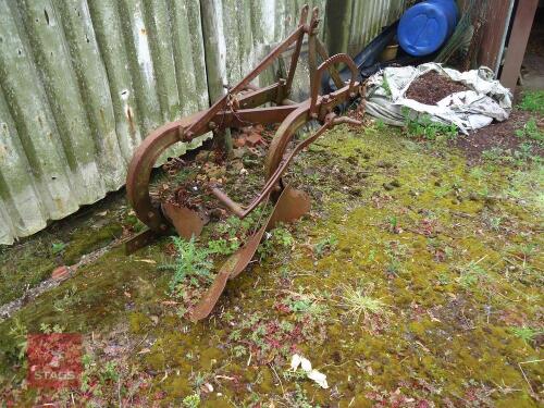 2 FURROW FERGUSON PLOUGH (S/R)