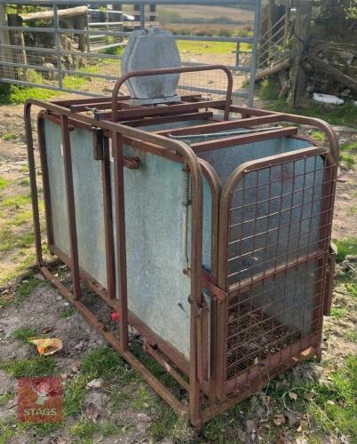 SHEEP WEIGH CRATE