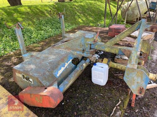 PTO DRIVEN YARD SWEEPER