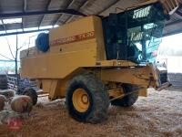 1991 NEW HOLLAND TX30 2WD COMBINE - 3