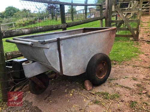 WHEELED FEED BIN