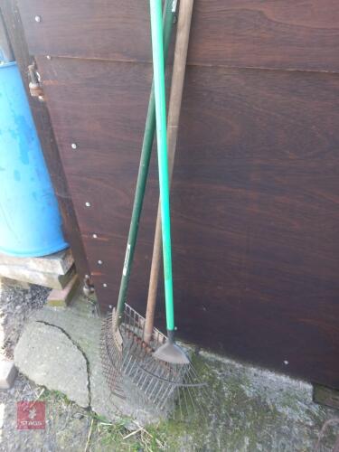 3 GARDEN RAKES