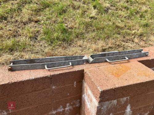 2 DROPOVER GATE LATCHES