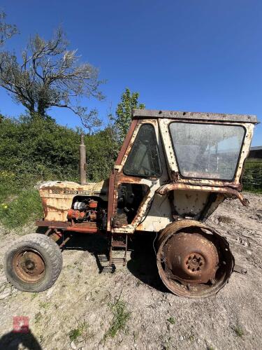 DAVID BROWN 885 2WD TRACTOR (S/R)