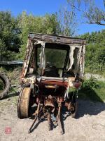 DAVID BROWN 885 2WD TRACTOR (S/R) - 4