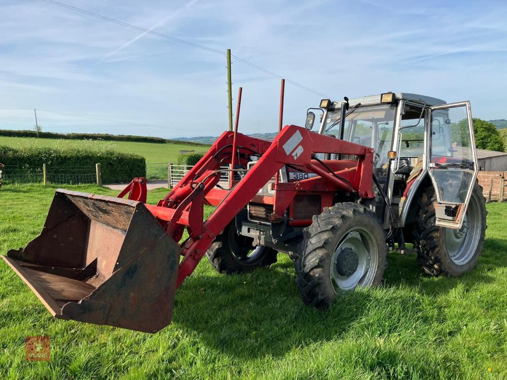 1989 MASSEY FERGUSON 390 4WD TRACTOR