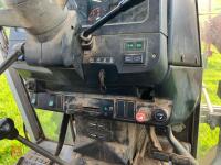 1989 MASSEY FERGUSON 390 4WD TRACTOR - 29