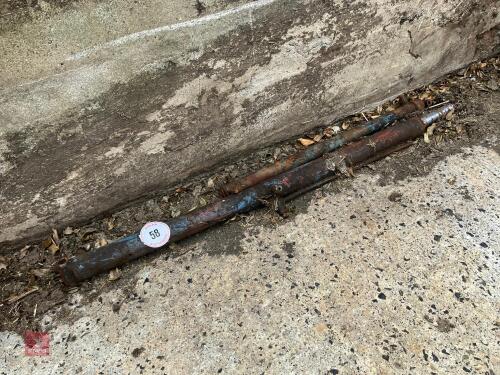 2 HYDRAULIC RAMS (58)
