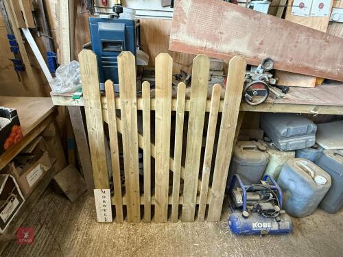 MORWELL WOODEN GATE