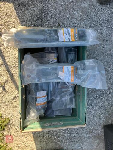 8 GALVANISED GATE HANGING POSTS
