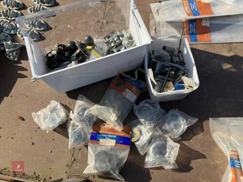 2 TUBS OF GATE ACCESSORIES
