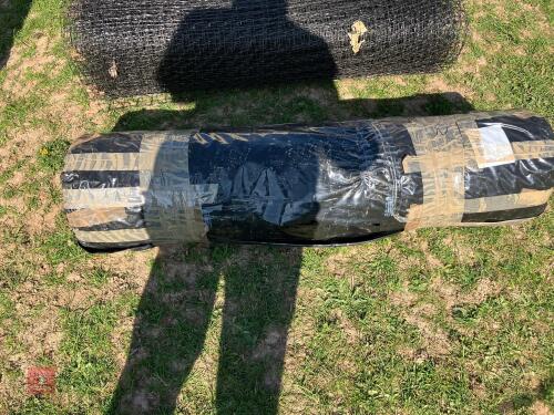 1 ROLL OF 100M PLASTIC FENCING NET
