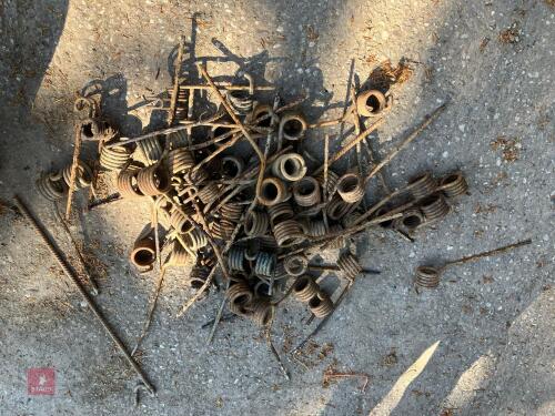 54 METAL GROUND SPIKES