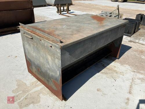 DOUBLE SIDED BULK CREEP FEEDER (7)