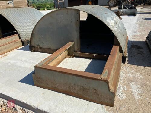 JOHN BOOTH PIG FARROWING HUT (13)