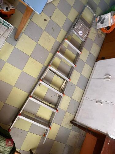 ALUMINIUM STEP LADDER (139)