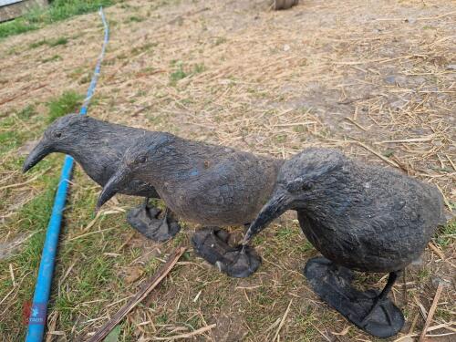 3 BIRD DECOYS